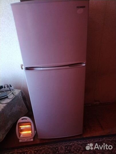 Продам холодильник samsung