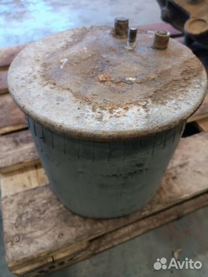 Подушка пневмоподвески задняя Man Tgx