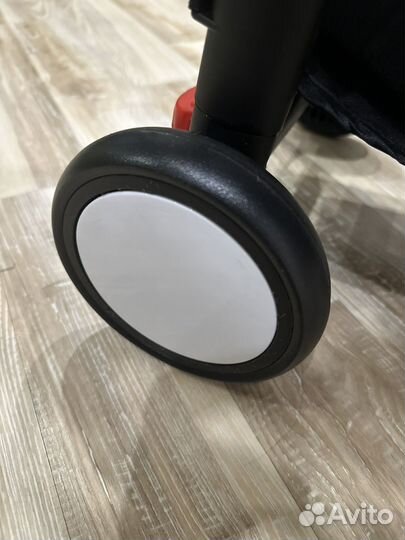 Прогулочная коляска babyzen yoyo