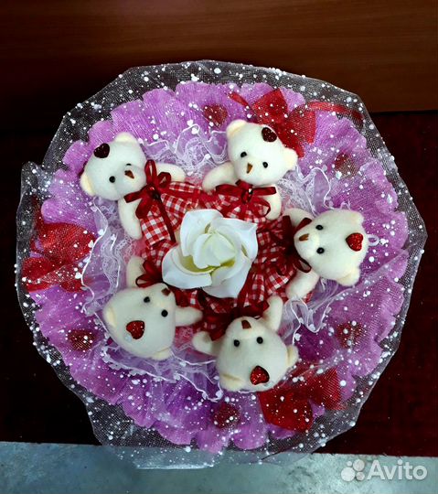 Букеты из мягких игрушек