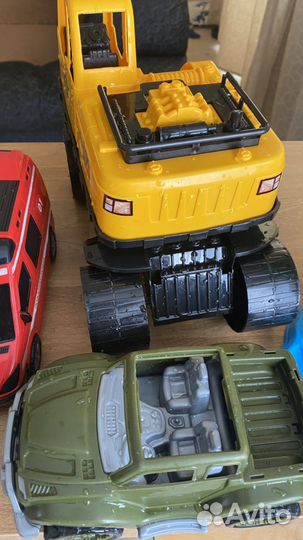 Развивающий автомобиль, игрушки новые б/у, машинки