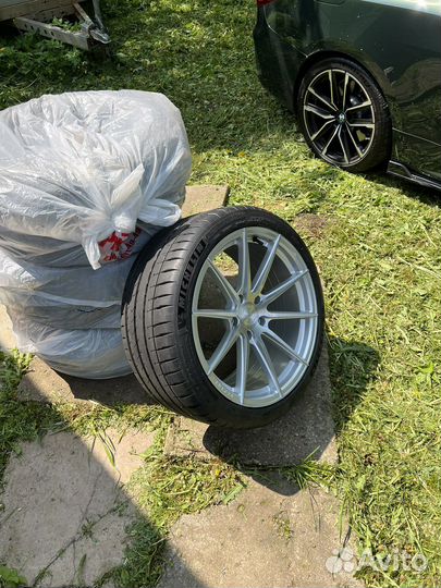 Разноширокие диски с резиной мишлен r19 летние