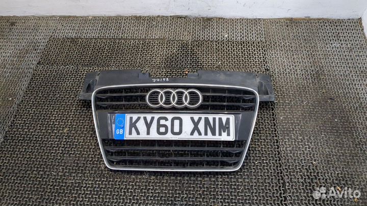 Решетка радиатора Audi TT, 2011