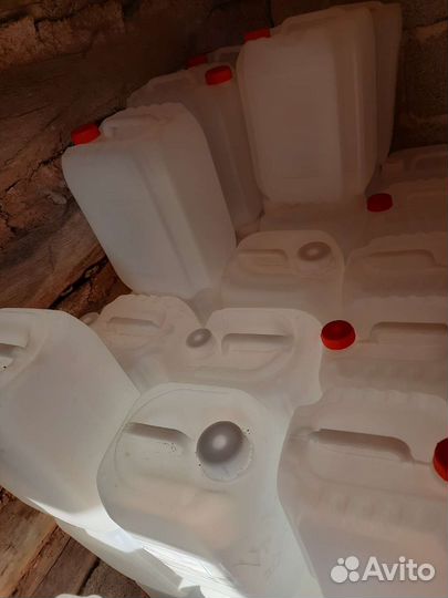 Канистра пластиковая 10 литров