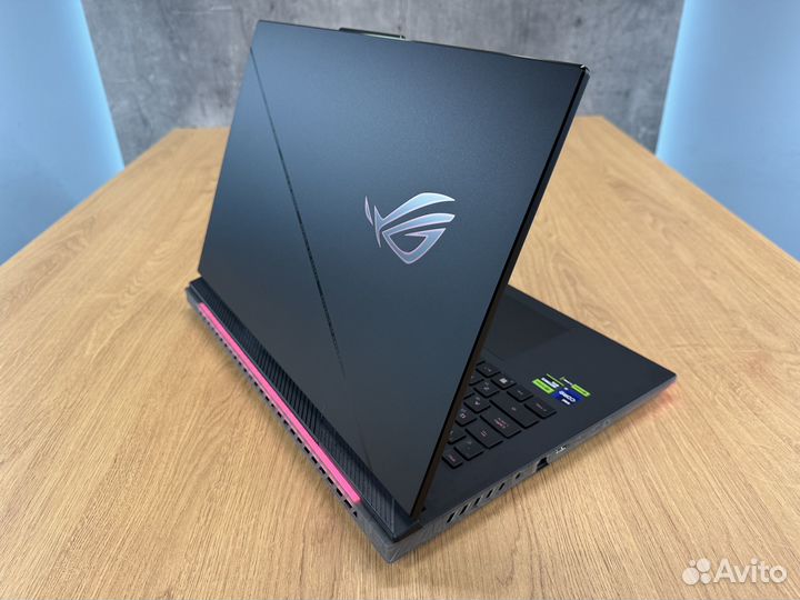 Asus rog strix G834JZR игровой