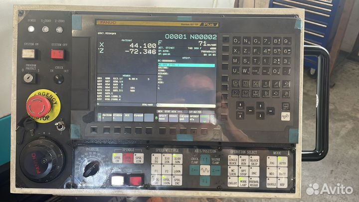 Токарный станок с чпу