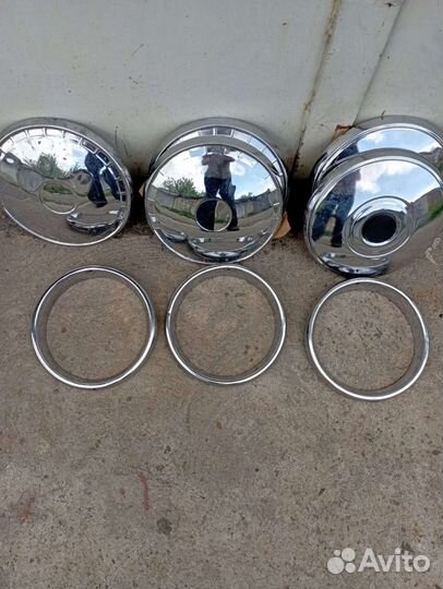 Колпаки и ободки фар
