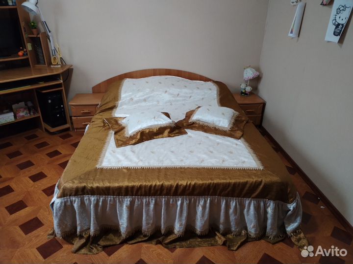 Спальный гарнитур бу