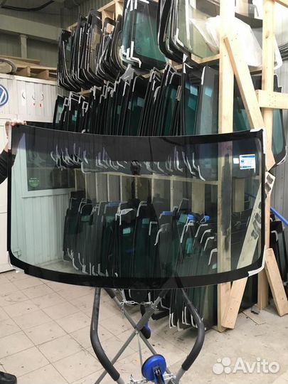 Лобовое стекло Мерседес Спринтер