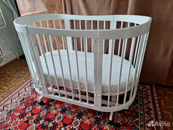 Детская кроватка трансформер с маятником Паулина