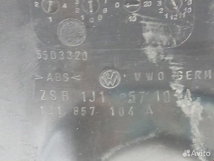 Бардачок (вещевой ящик) Volkswagen Golf 4
