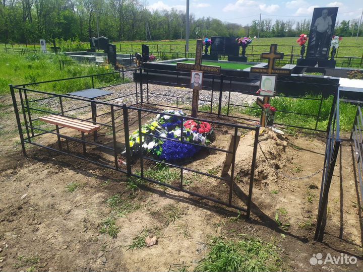 Оградки на кладбище / изготовление / установка