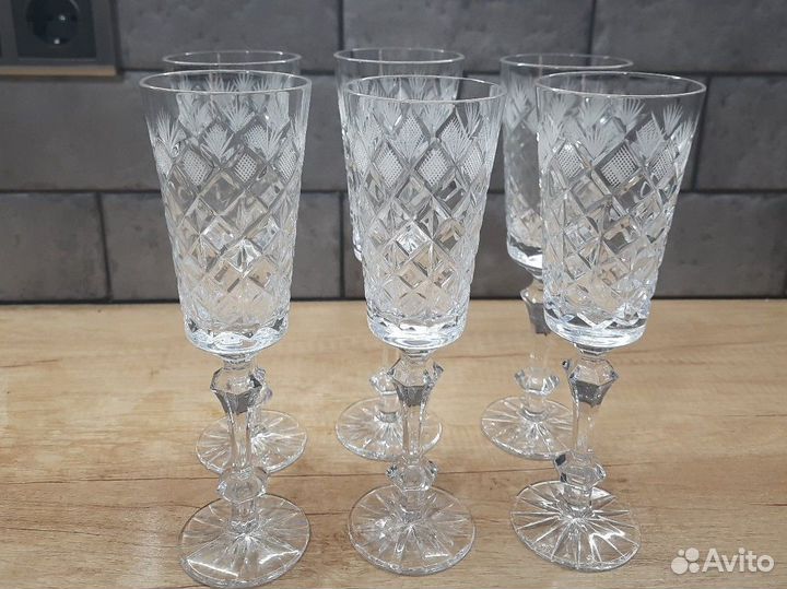 Хрустальные бокалы