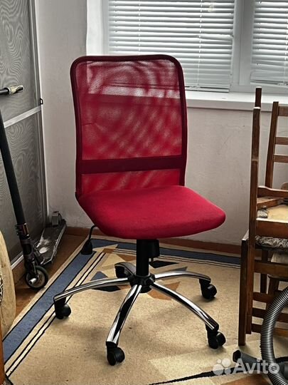 Компьютерное кресло