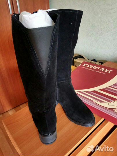 Сапоги зимние замшевые, мех натуральный 40 р