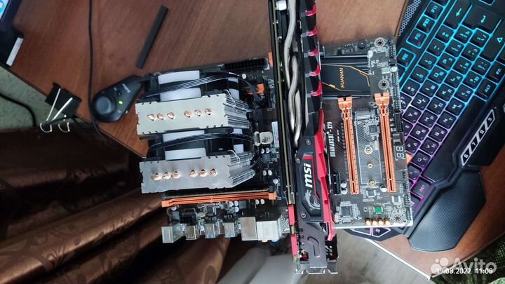 Материнская плата с процессором, памятью и видео