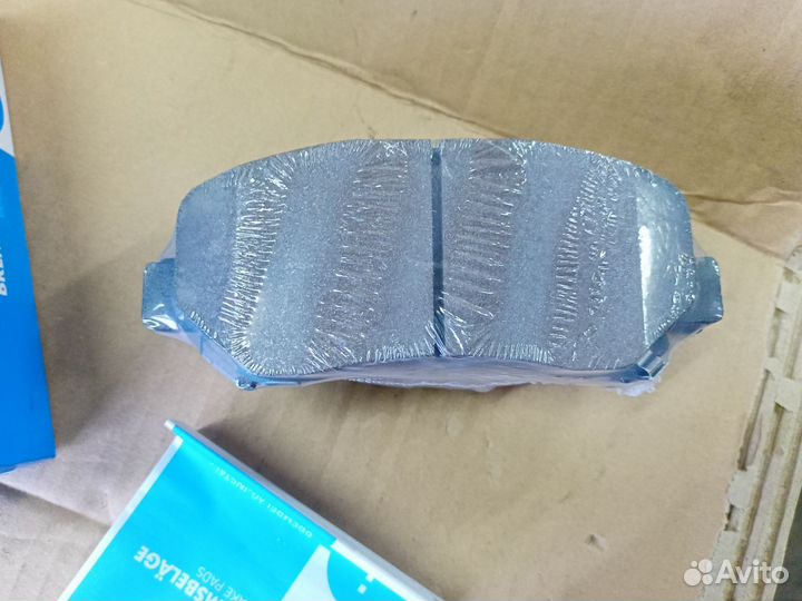 Передние колодки Mazda CX-5 KE новые