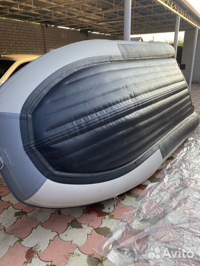 Лодка моторная gladiator E 380 PRO