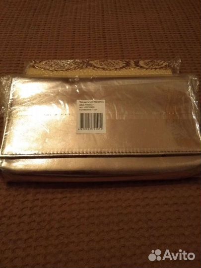 Косметичка Лореаль Керастаз золотистая