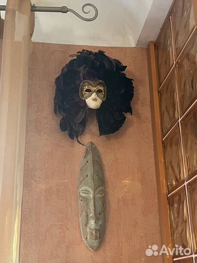 Маски декоративные настенные