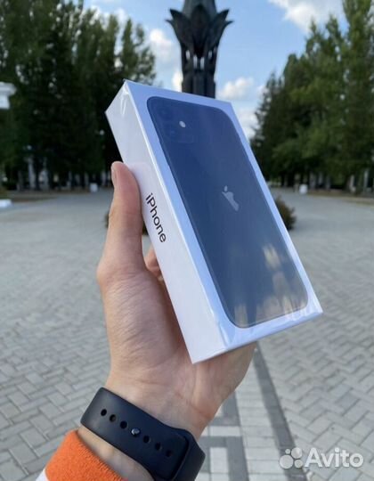 iPhone 11, 128 ГБ