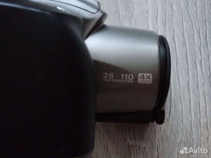 Пленочный фотоаппарат Olympus IS-300