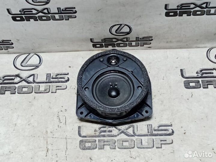 Динамик зад. Lexus LS430