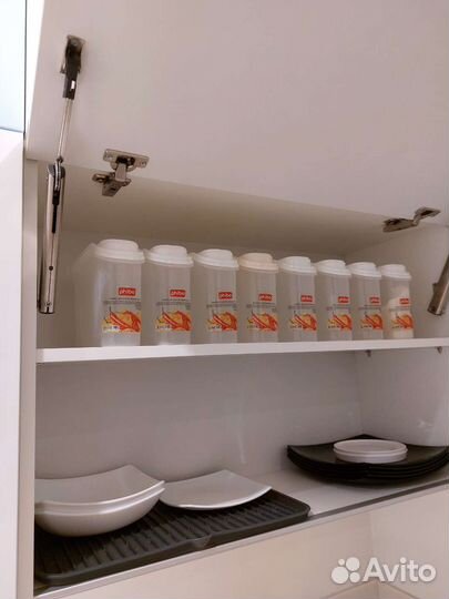 Пластиковые ёмкости для сыпучих продуктов