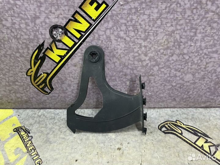 Направляющая бардачка Astra h Астра Н