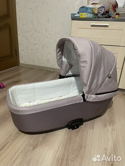 Коляска 2 в 1 Аdamax Amelia