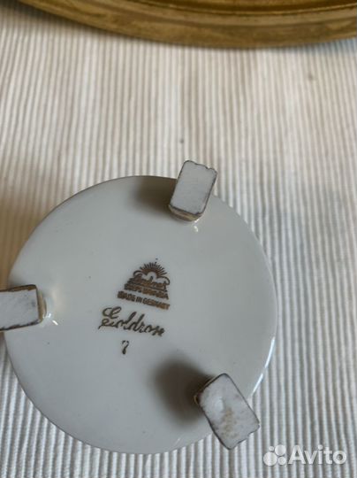 Продам фарфоровые шкатулки и тарелочку Европа