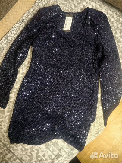 Вечернее платье с пайетками