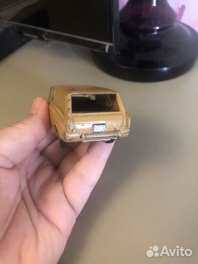 Модель СССР.Москвич 434.Масштаб 1-43