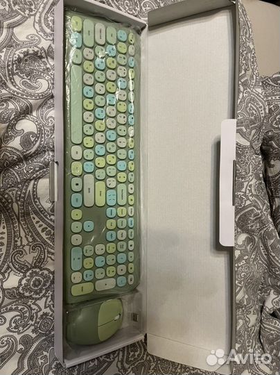 Клавиатура беспроводная + мышь