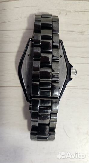 Часы керамические Chanel J20