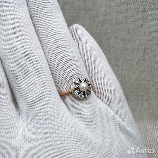 Кольцо с жемчугом и фианитами. Размер 16,5, №Z5124
