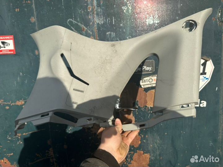 Обшивка багажника левая Mitsubishi Asx