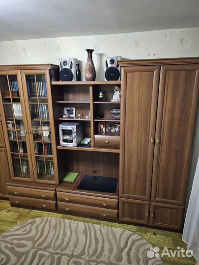 Стенка и комод