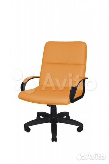 Офисное кресло