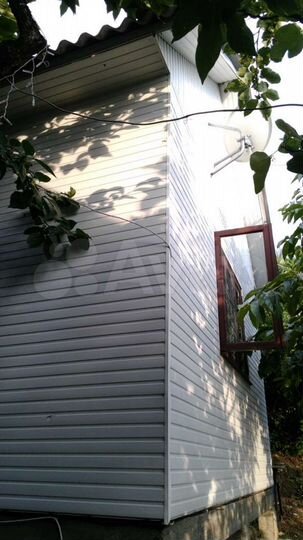 Коттедж 20 м² на участке 5 сот.