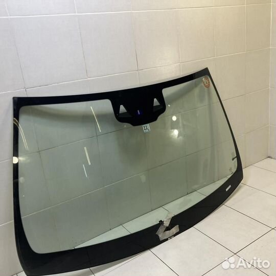 Стекло лобовое Mercedes-Benz E-Class W212