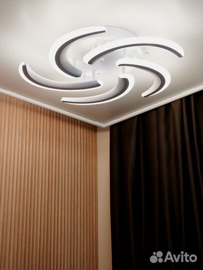 Люстра потолочная светодиодная 5 ламп