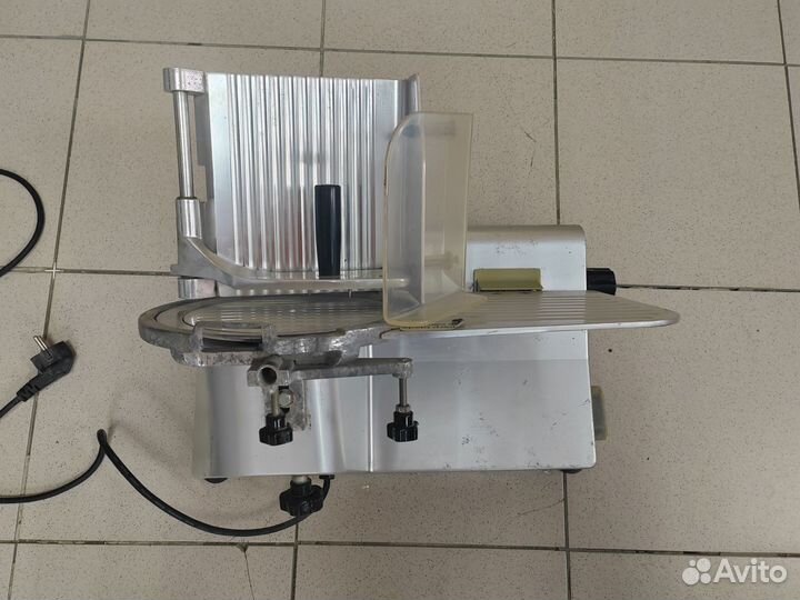 Ломтерезка слайсер б/у jeju MS-SL220ES-SS