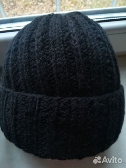 Вязаная шапка мужская