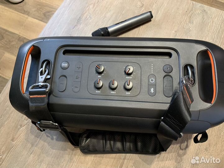 Аренда колонки JBL с микрофоном