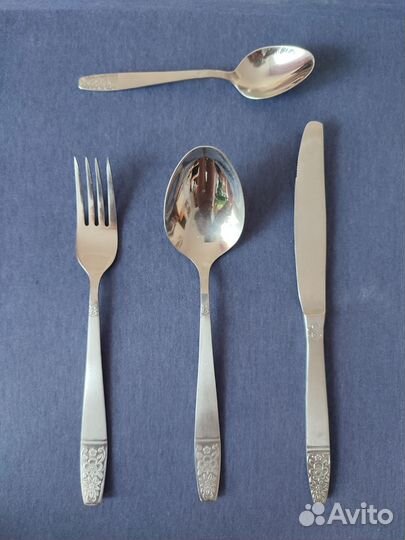 Набор столовых приборов на 6 персон