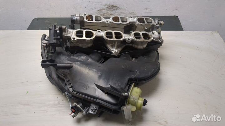 Коллектор впускной Lexus IS, 2014