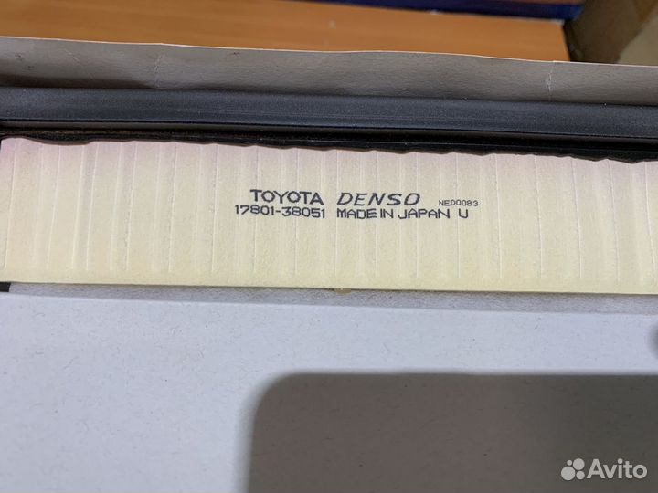 Воздушный фильтр toyota 17801-38051