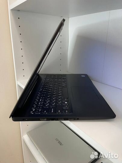 Ноутбук Dell p75f 15,6