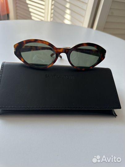 Солнцезащитные очки